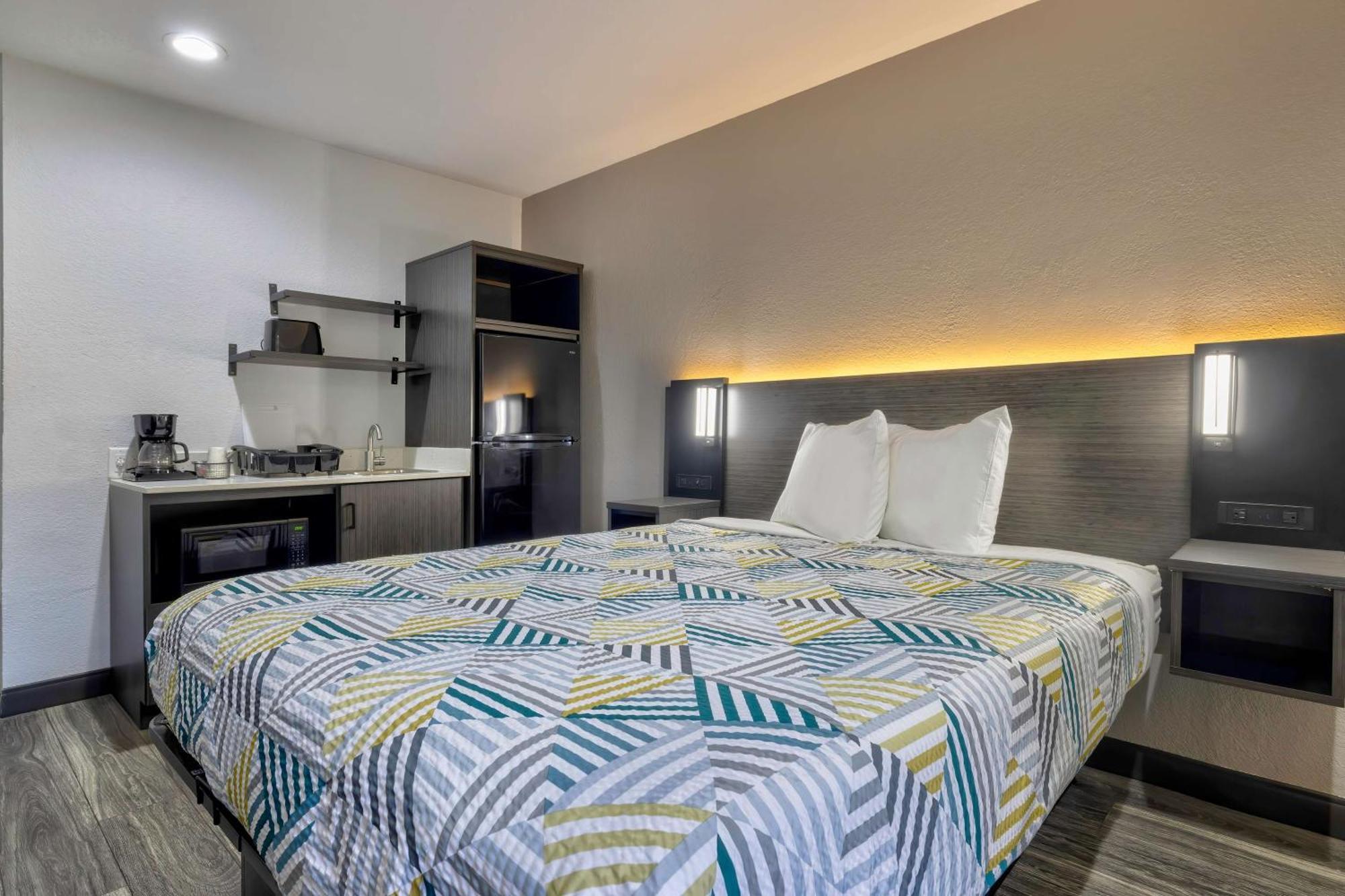 Studio 6 Little Rock Ar South Екстериор снимка